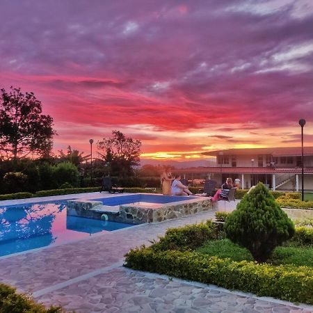 Finca Hotel Heron 金巴亚 外观 照片