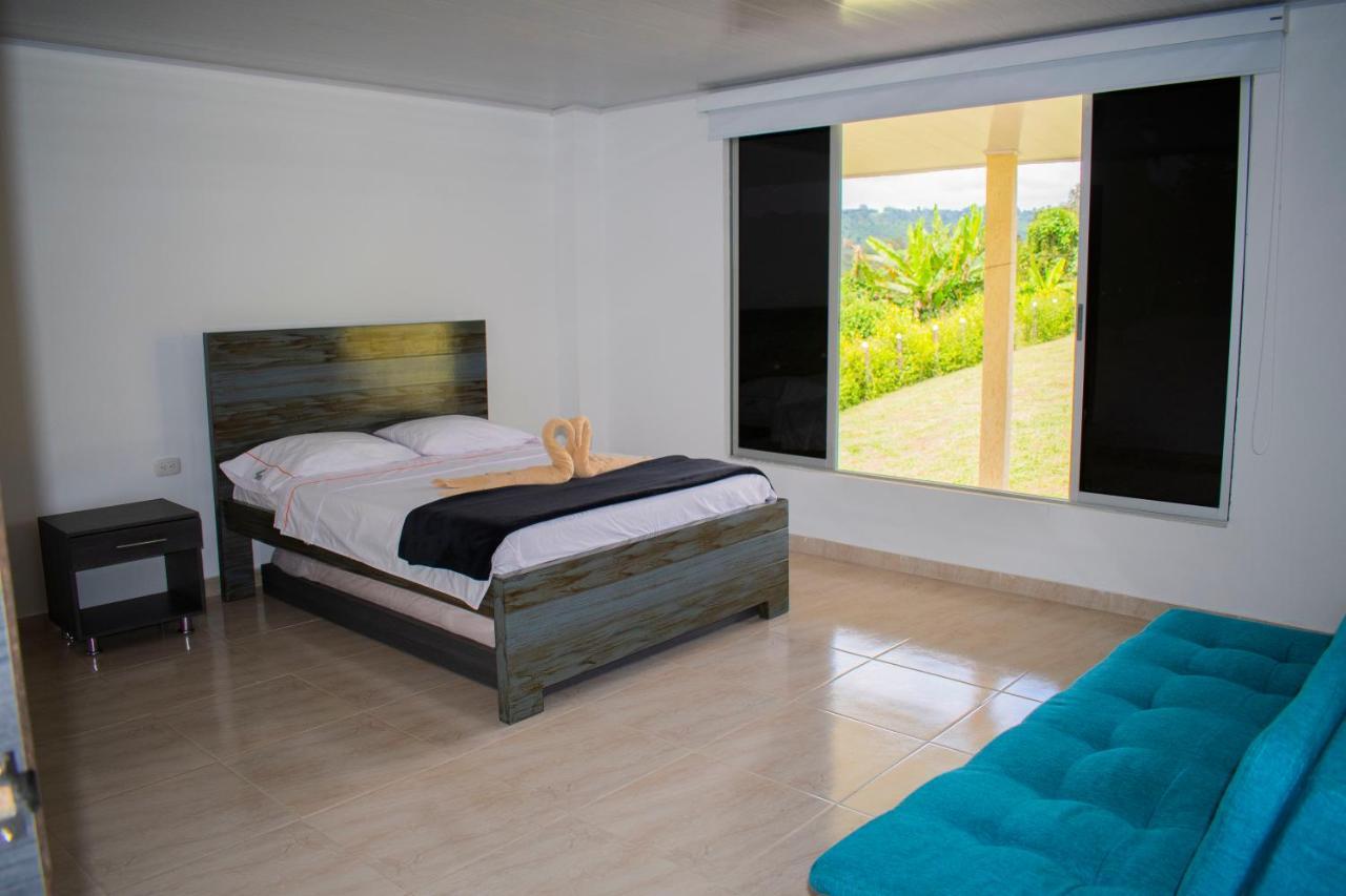Finca Hotel Heron 金巴亚 外观 照片
