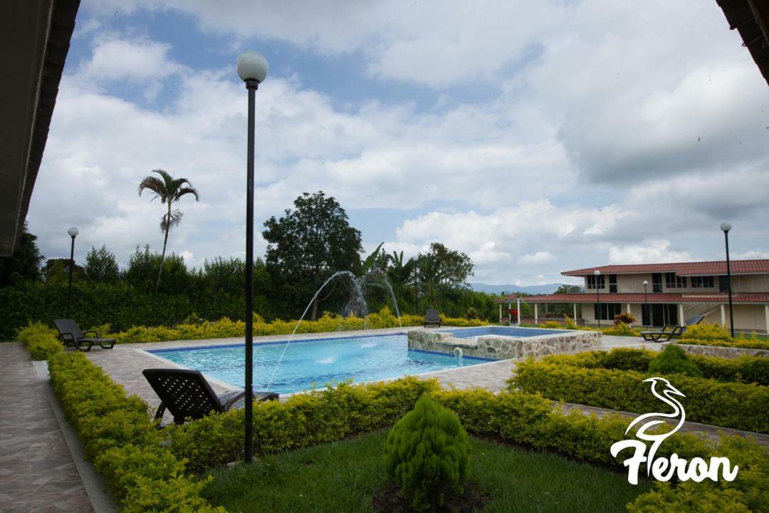 Finca Hotel Heron 金巴亚 外观 照片
